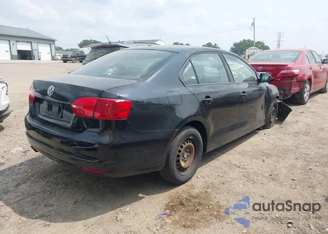 2014 Volkswagen Jetta 2.0L S z USA, uszkodzony, nr VIN 3VW2K7AJ1EM334297